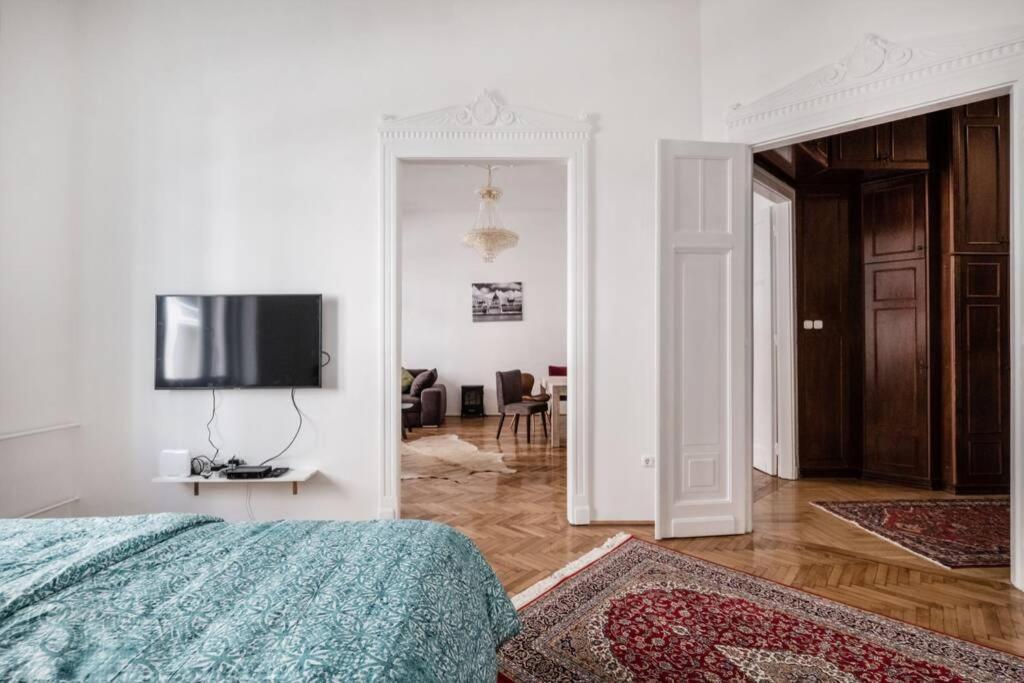 Oktober 6/8 Apartment Budapest Exterior photo